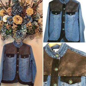 DG2 by Diane Gilman Blue and Brown Denim Jacket. NWT Size XS